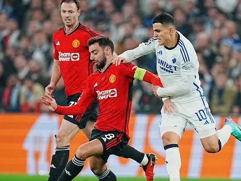 5 điểm nhấn Copenhagen 4-3 MU: Bước ngoặt cay đắng; Hung tin lại ập đến