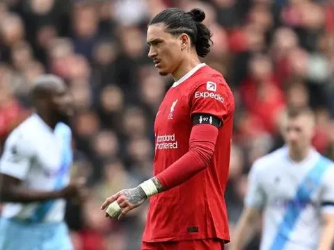 5 điểm nhấn Liverpool 0-1 Palace: Tự buông; Cú sốc của Klopp