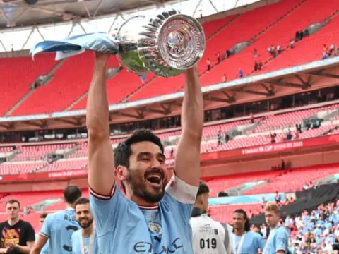 5 điểm nhấn Man City 2-1 Man Utd: Chiếm đoạt vị thế; Cú đúp thiên tài