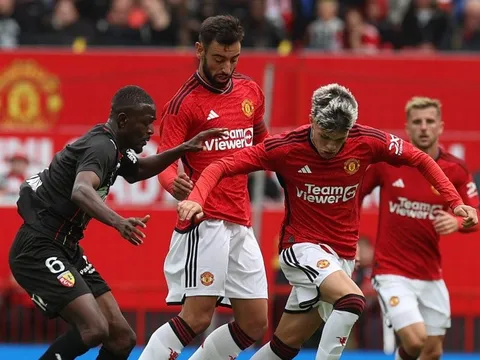 5 điểm nhấn M.U 3-1 Lens: Hai cú sốc xảy đến; Số 7 'real' là đây!