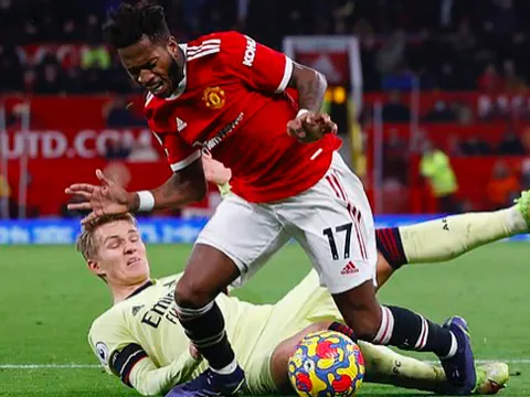5 điểm nhấn M.U 3-2 Arsenal: Khác biệt quá lớn; Hai bộ mặt của Fred