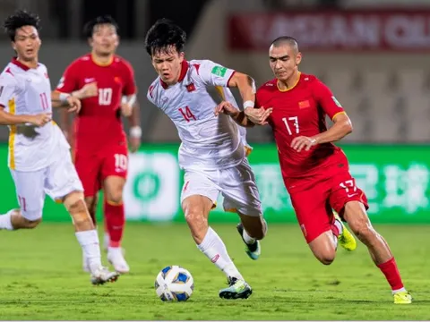 5 điểm nhấn Trung Quốc 3-2 Việt Nam: Ác mộng nhân sự; Tia sáng duy nhất