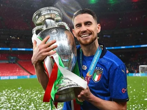 5 ngôi sao có màn trình diễn vượt sự kỳ vọng trong năm 2021