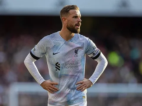 5 phương án thay thế Henderson: Nhà vô địch Serie A; tiền vệ 100 triệu bảng