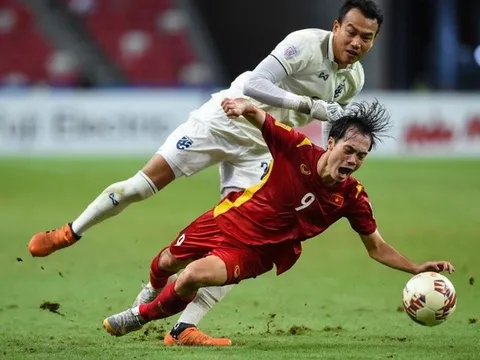 5 quyết định sai lầm của trọng tài gây bất lợi cho Việt Nam