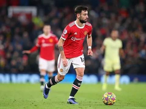 5 tiền vệ xuất sắc nhất vòng bảng Champions League: Bruno đua Vua kiến tạo