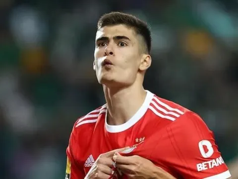 5 trung vệ trẻ Man United có thể chiêu mộ trong năm 2024