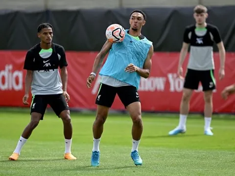 5 vấn đề Klopp cần giải quyết cho Liverpool trước mùa giải