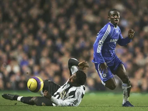 5 bản hợp đồng tệ nhất mà Jose Mourinho từng chiêu mộ