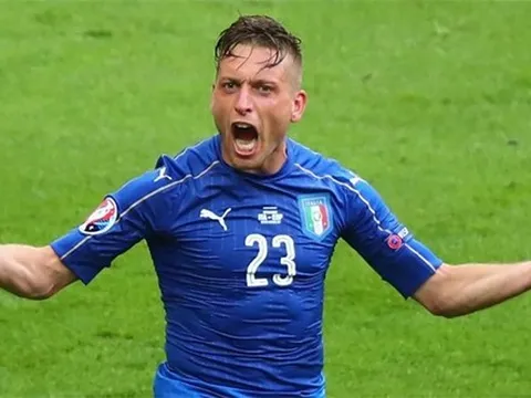 Giaccherini đánh giá Juventus cao hơn Napoli trong trận đấu sắp tới