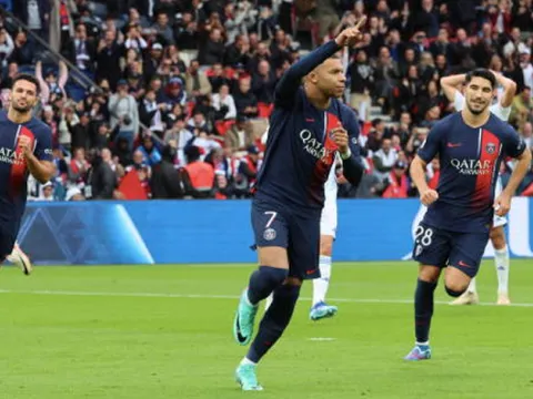 Mbappe tỏa sáng rực rỡ, PSG tạm thời chiếm ngôi đầu