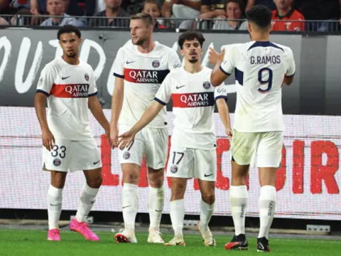 Siêu phẩm 20m, Hà Lan hủy diệt Scotland