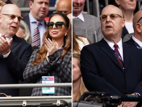 Sheikh Jassim và nhà Glazer tổ chức điện đàm