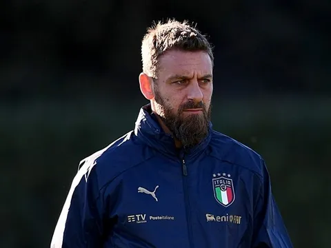 De Rossi bị sa thải chỉ sau 4 tháng làm HLV
