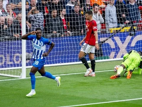 "Sự cẩu thả của hàng phòng ngự Man Utd khiến họ phải trả giá"