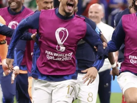 Martinez mâu thuẫn với Inter