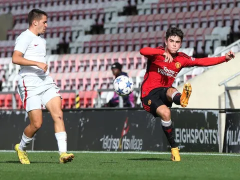 6 "cánh chim lạ" có thể tiếp bước Kobbie Mainoo: "Phil Foden mới"