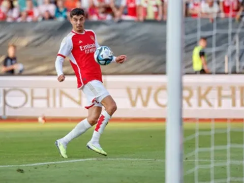 6 điểm nhấn trận Arsenal: Bom tấn ra mắt; Nỗi lo chấn thương