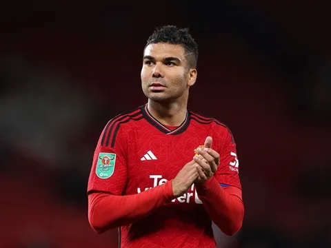 6 lựa chọn cho Erik ten Hag khi Man Utd mất Martinez