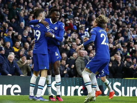 6 ông lớn châu Âu có thể vắng mặt ở Champions League mùa sau