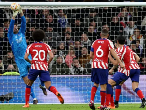 Bộ đôi tiền đạo Inter 'vui như tết' sau khi thắng Juve