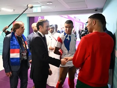 Brendan Rodgers chào thua trước sự lạnh lùng của Man Utd