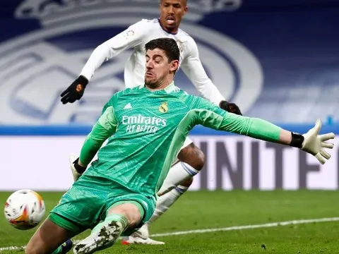 Mourinho chỉ ra nguyên nhân Serie A sẽ 'quy hàng' Napoli