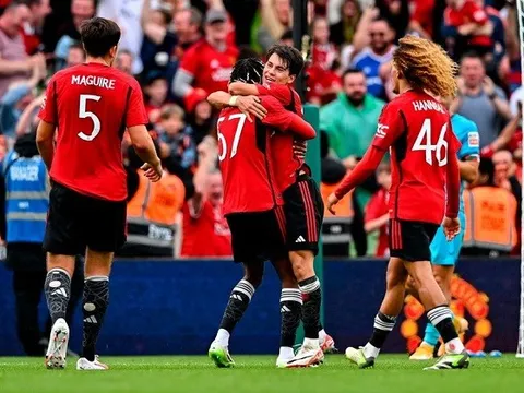 Không chỉ Pellistri, 3 sao trẻ khác ghi điểm trước Ten Hag