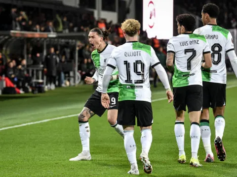Bình minh ló dạng tại Anfield