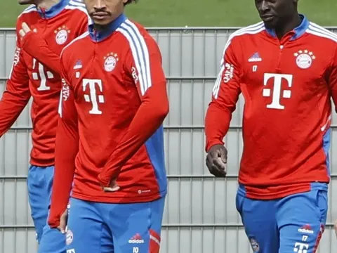 Jobe Bellingham chọn đội hình 5 người trong mơ