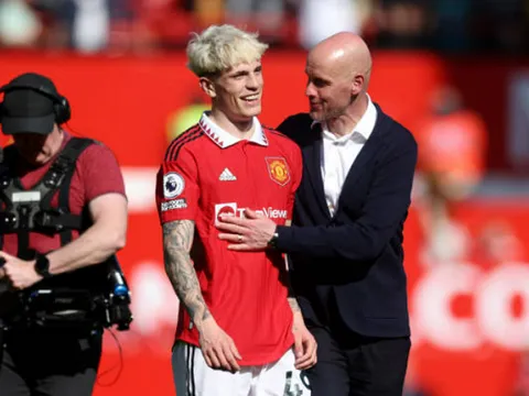 Chuyên gia khâm phục pha xử lý bình tĩnh của Garnacho