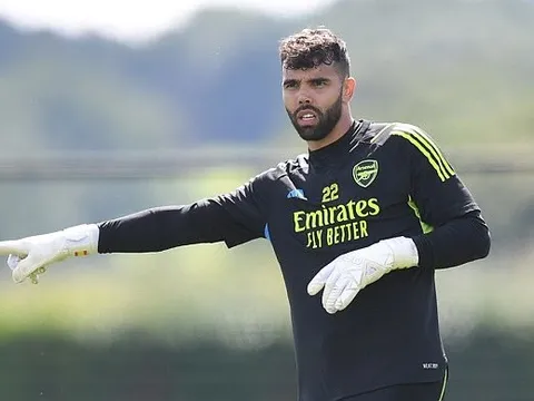 Tân binh ra mắt, siêu dự bị lập cú đúp giúp Arsenal thắng 3-0