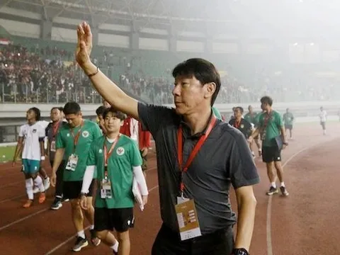 Đoạn kết đắng cho ông Shin Tae-yong