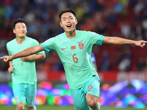 Trung Quốc thắng ngược dòng Thái Lan ngày ra quân