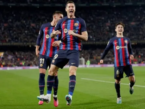 Giải quyết gọn Cadiz, Barca gửi chiến thư đến Man Utd