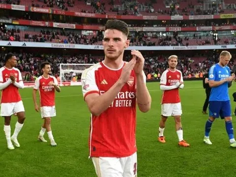 Declan Rice choáng ngợp trước tình cảm của NHM Arsenal