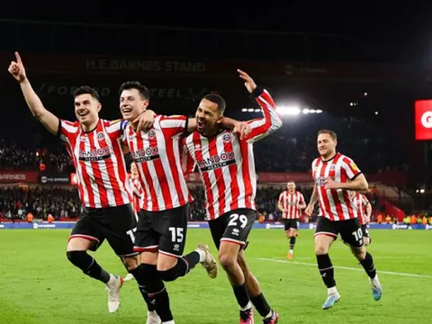 Đội bóng tân binh Premier League sắp đổi đời