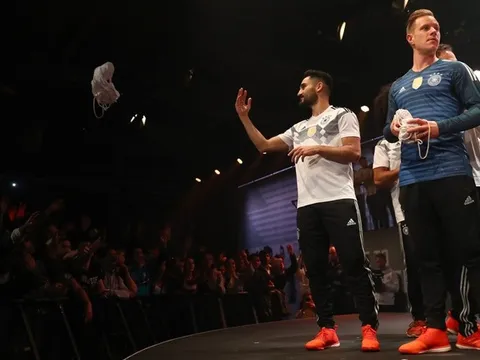 Barcelona toát mồ hôi vì 2 trụ cột