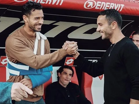 Mason Greenwood lần đầu gặp lại các sếp lớn M.U