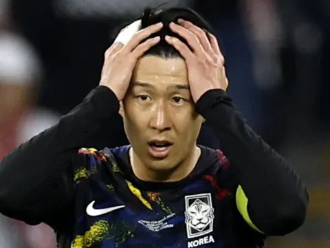 Son Heung-min trật khớp tay, vụ ẩu đả ở tuyển Hàn Quốc bị phơi bày