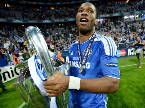 Didier Drogba: "Thật ghê tởm khi ký hợp đồng với Chelsea"