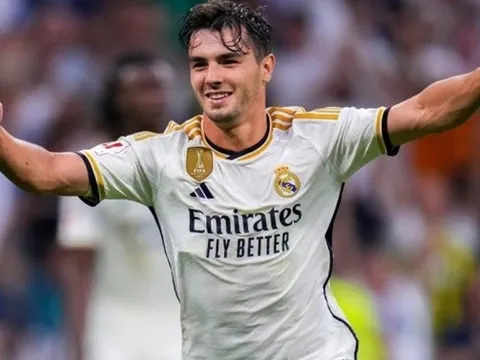 Diaz rục rịch đến EPL, Ancelotti nói thẳng