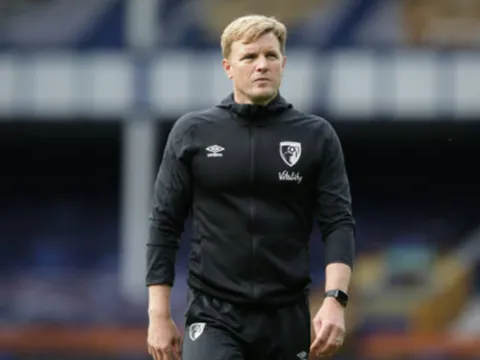 Newcastle mất penalty trước Arsenal, Eddie Howe nói lời thật lòng