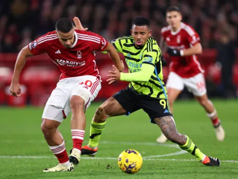 Báo động đỏ cho Jesus