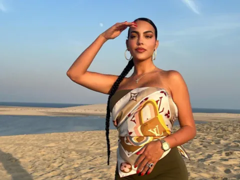 Bạn gái Ronaldo chia sẻ về thái độ của đàn ông Ả Rập với phụ nữ