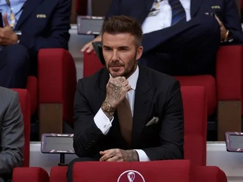 "Tôi không nghĩ Beckham có đủ tiền mua Man Utd"