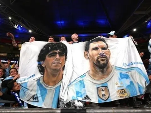 "Messi đã chán nản, cậu ấy không thi đấu cho ĐTQG nữa"