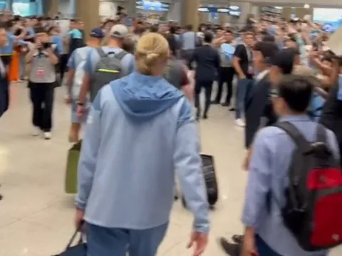 "Bây giờ còn ai không đồng ý với tôi về Ten Hag không?"