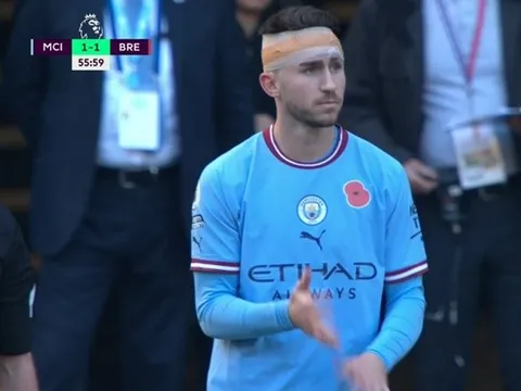 "NHM Man Utd đã rời khỏi SVĐ. Họ đã thấy quá đủ"