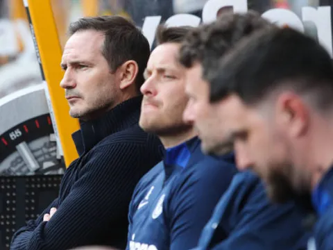 90 phút sút 1 lần trúng đích, thầy trò Lampard hứng chịu chỉ trích